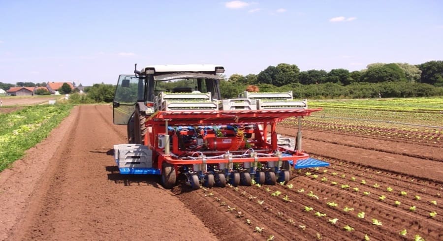 تعمیر ماشین های ثابت کشاورزی مرکز امام خمینی(ره) پاییز 1404